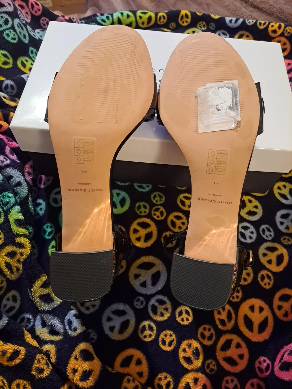 Kurt Geiger Black Patent Leather Ankle Strap Heels with Gold Buckle Detail - Picture 3 of 7